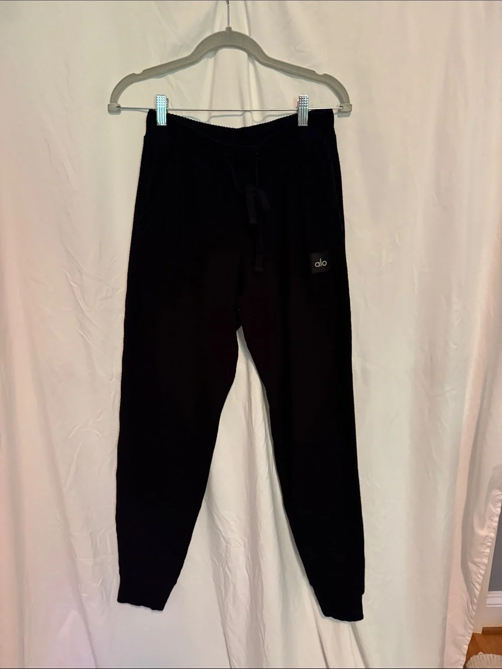 Alo Women’s Black Jogger Pants